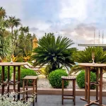 Отель Ibis Zeytinburnu