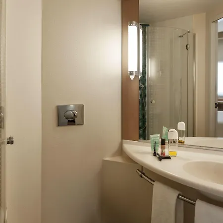 Ibis Zeytinburnu Otel 3*