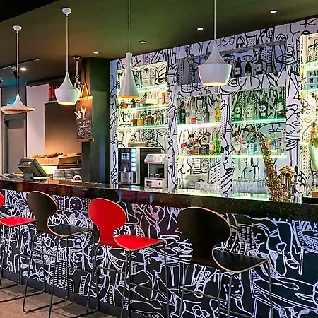 Ibis Zeytinburnu Hotel 3*
