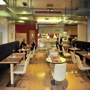 מלון Ibis Zeytinburnu 3*