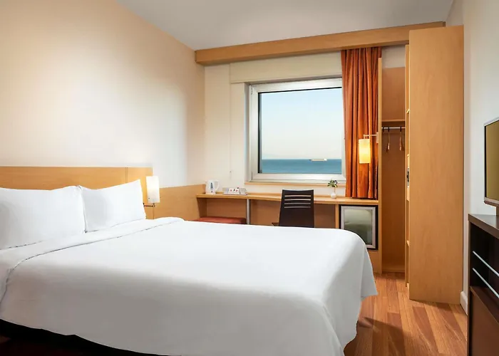 Hotel Ibis Zeytinburnu 3*