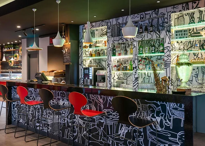 Hotel Ibis Zeytinburnu 3*