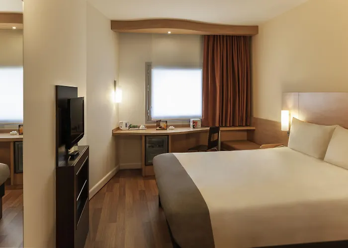 Отель Ibis Zeytinburnu Стамбул