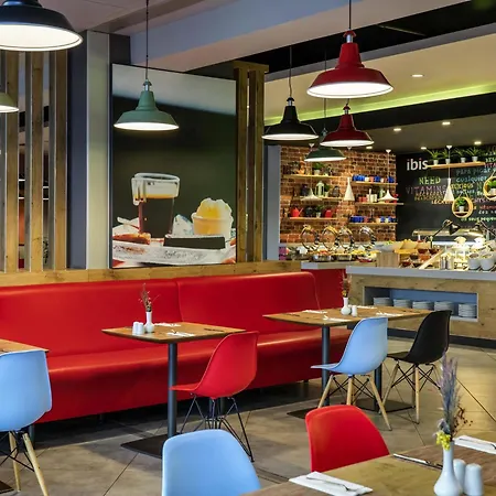 ホテル Ibis Zeytinburnu 3*